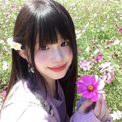 蜘蛛网中的女孩
